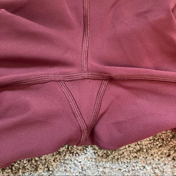 Lululemon In Movement Crop Everlux 19” - Picture 7 of 7